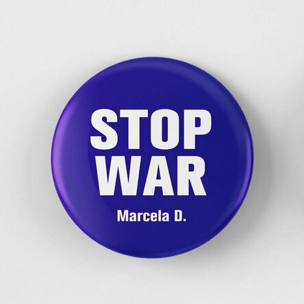 Gepersonaliseerde button met naam - STOP WAR