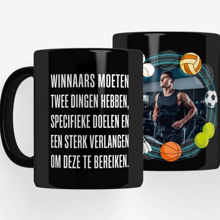 Gepersonaliseerde zwarte mok met tekst voor sporters