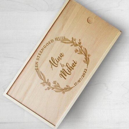 Gepersonaliseerde houten geschenkdoos met tekst - Met liefde
