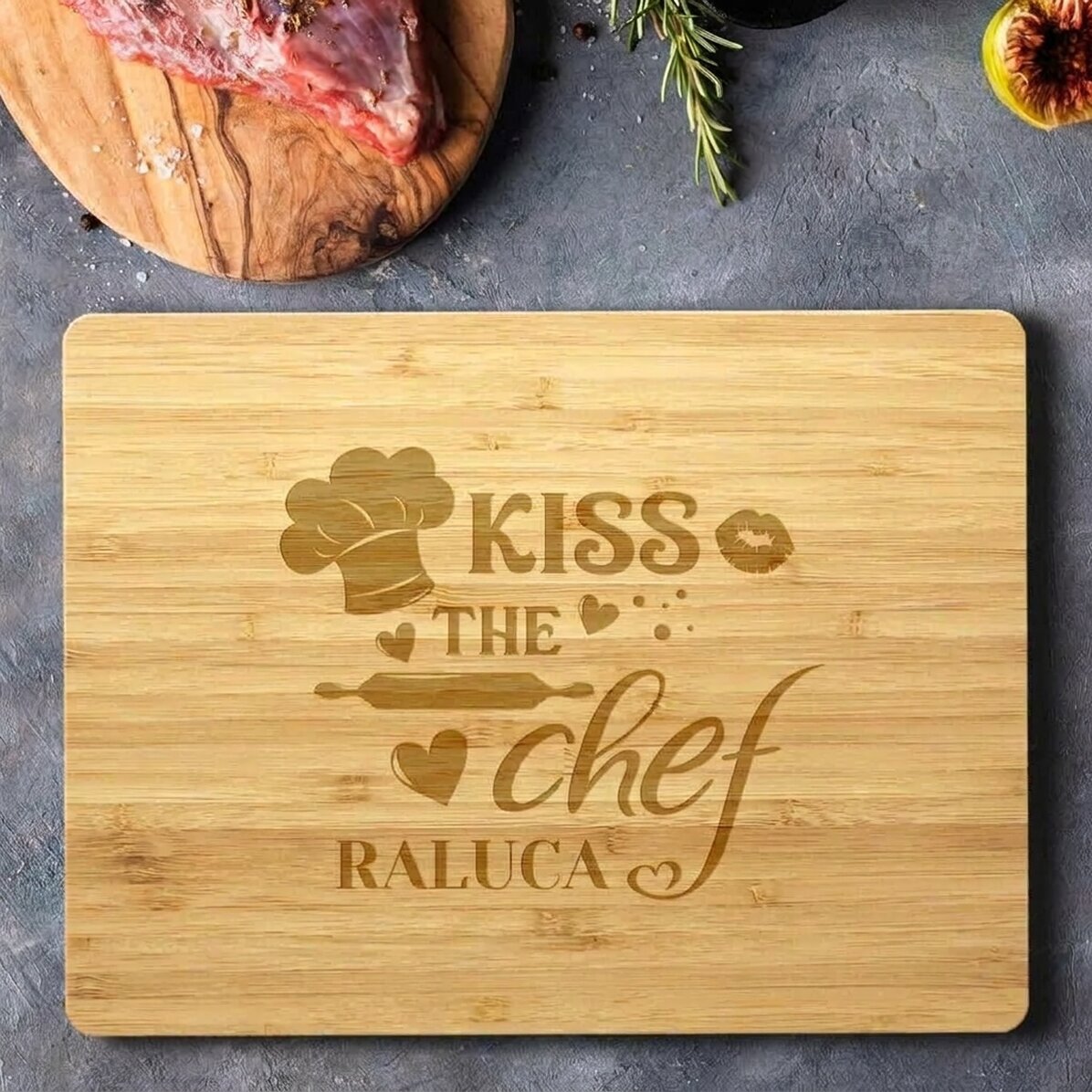 Rechthoekige bamboehakblok, gepersonaliseerd met tekst - Kiss the chef