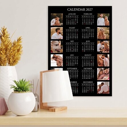 Gepersonaliseerde kalenderposter met 12 foto's en tekst