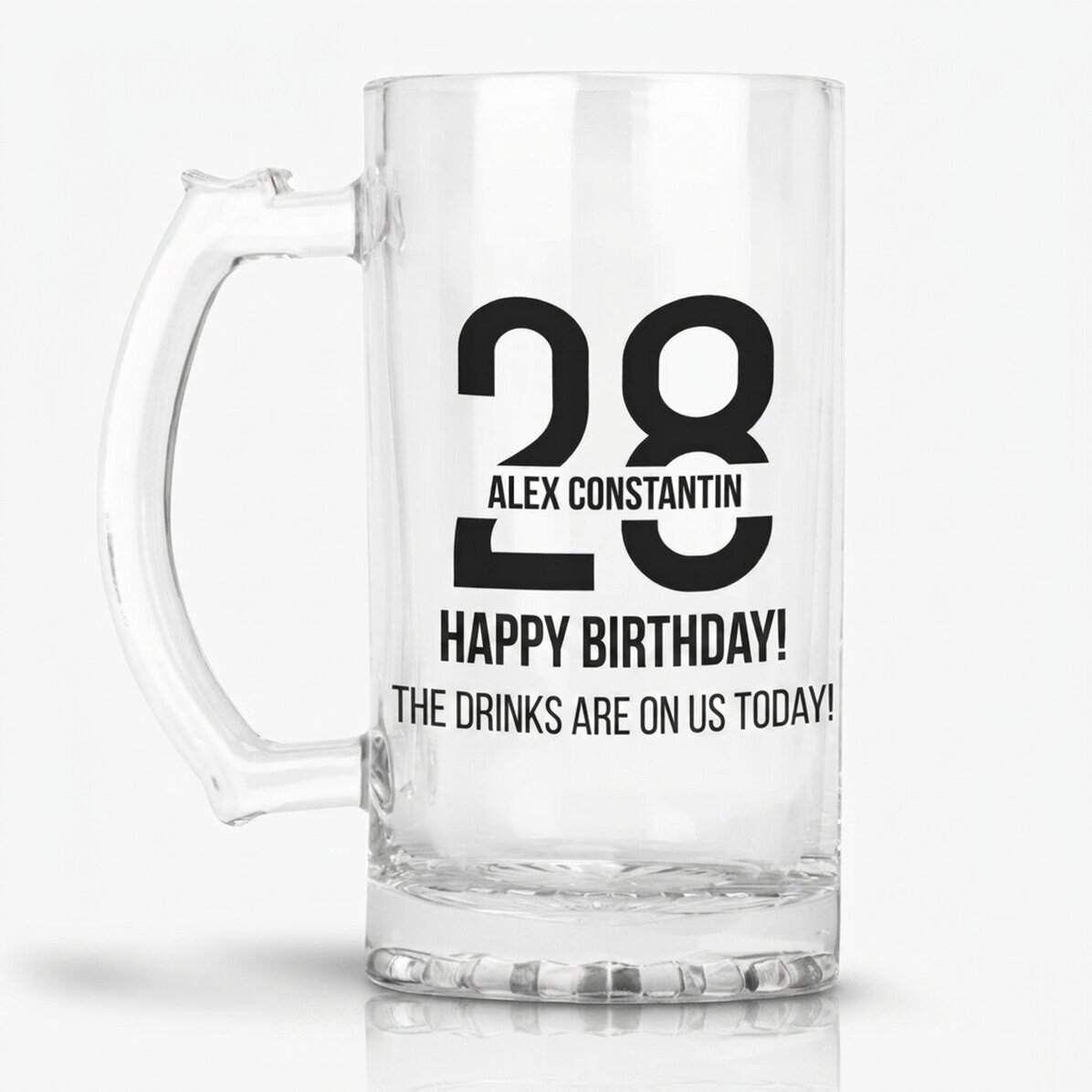 Gepersonaliseerde bierpul met tekst voor een verjaardag