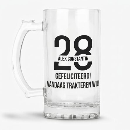 Gepersonaliseerde bierpul met tekst voor een verjaardag