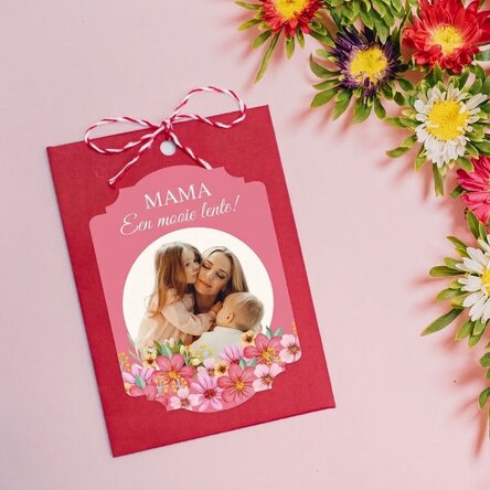 Gepersonaliseerde Martisor om in de grond te planten, met een foto en een boodschap - Floral
