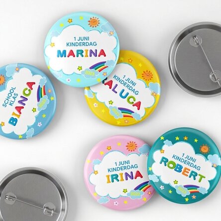 Gepersonaliseerde button met een boodschap voor Kinderdag