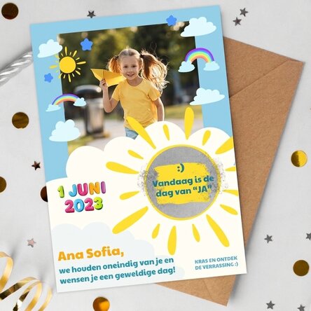 Gepersonaliseerde kraskaart met foto en boodschap voor kinderen op 1 juni