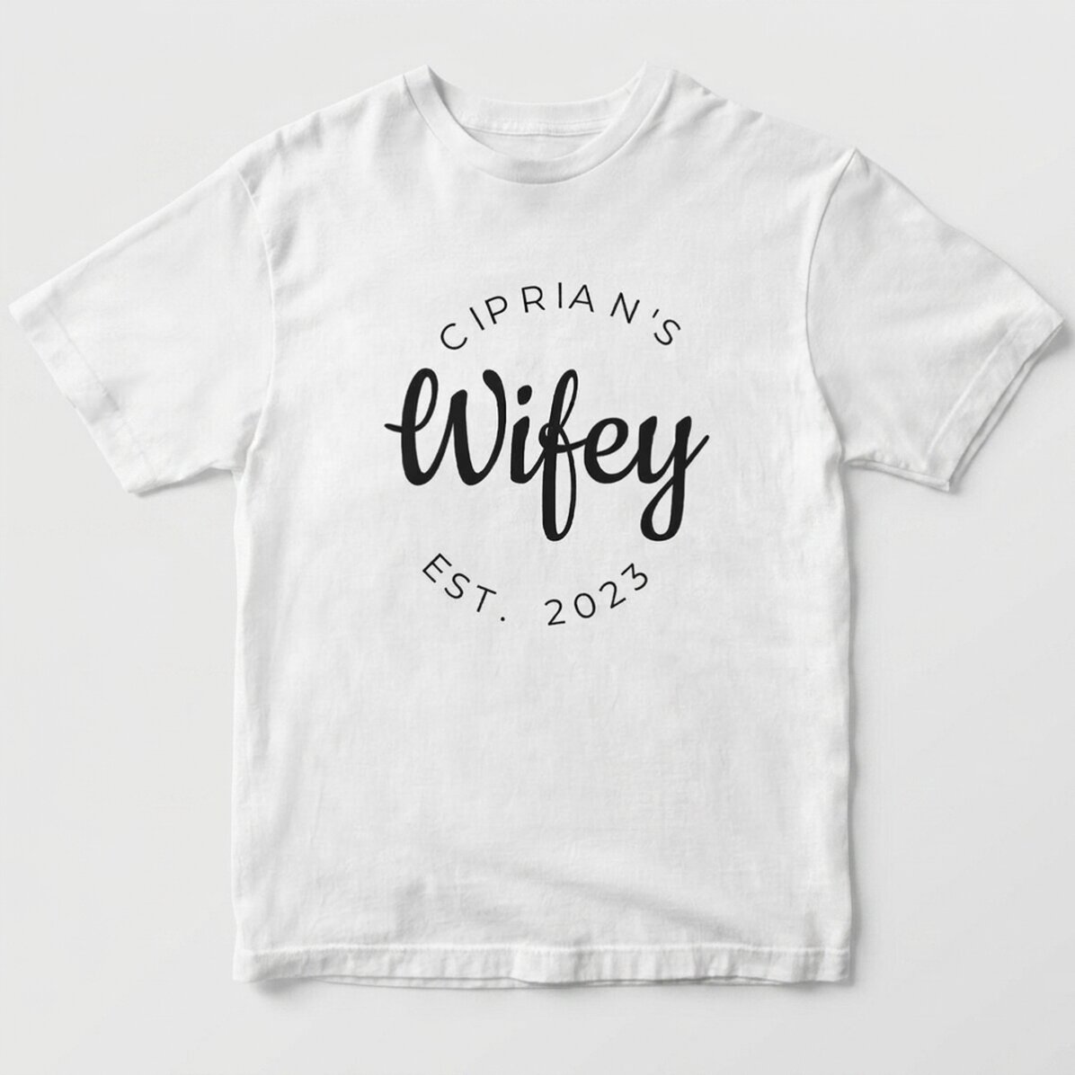 Katoenen T-shirt met gepersonaliseerde tekst - Hubby & Wifey