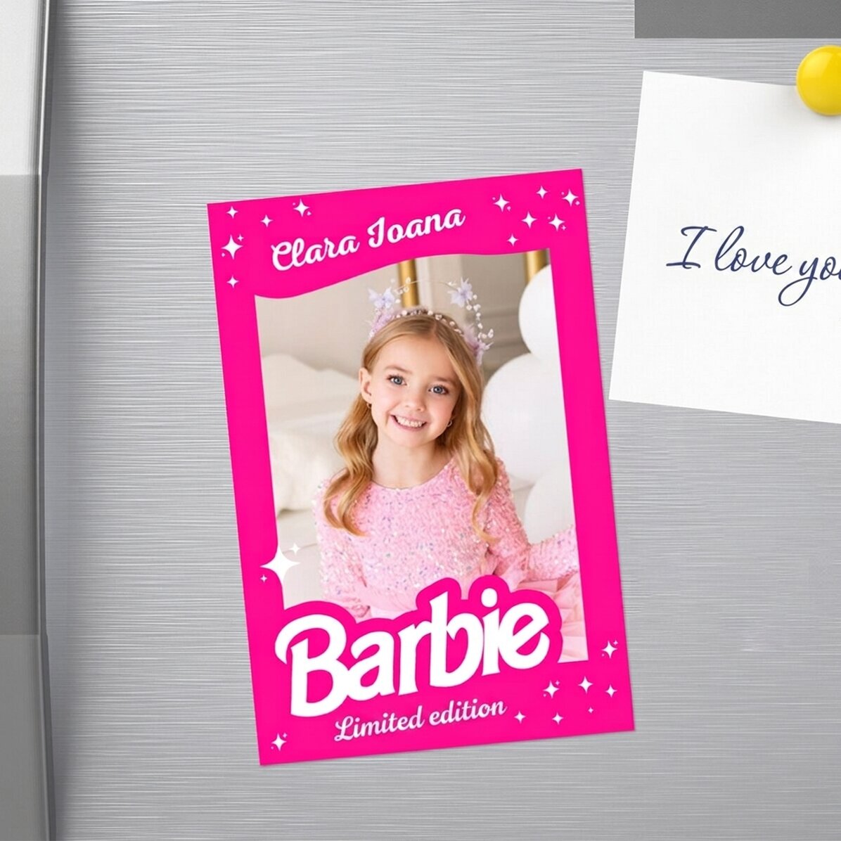 Magnet van 10 x 15 cm, gepersonaliseerd met een foto en tekst - Barbie