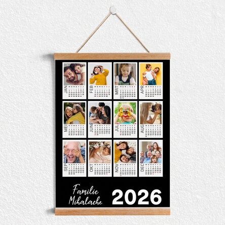 Gepersonaliseerde kalenderposter met ophanghaak, 12 polaroidfoto’s en een kleurrijke achtergrond