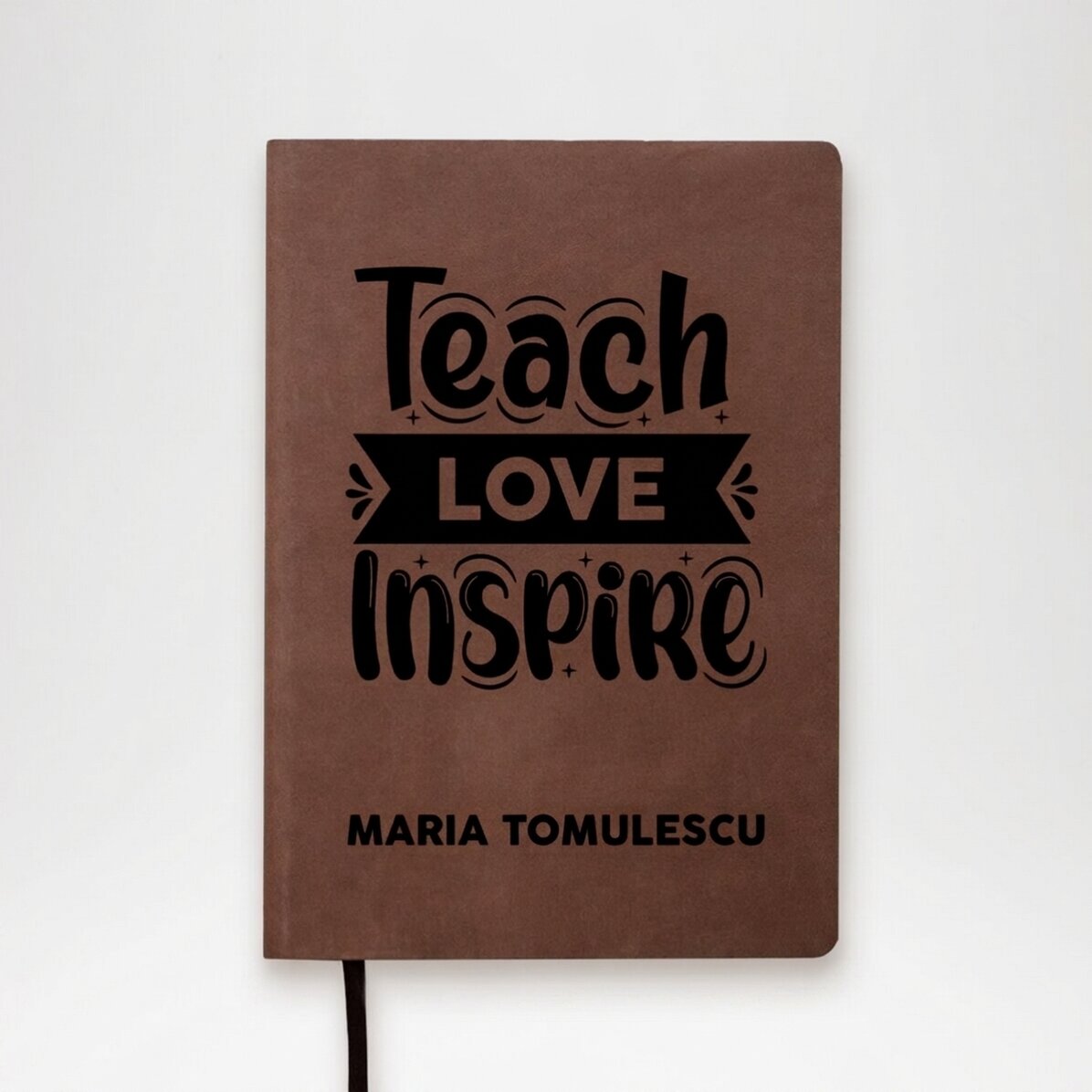 Op maat gemaakte leren agenda met naam voor docenten - Teach, love, inspire