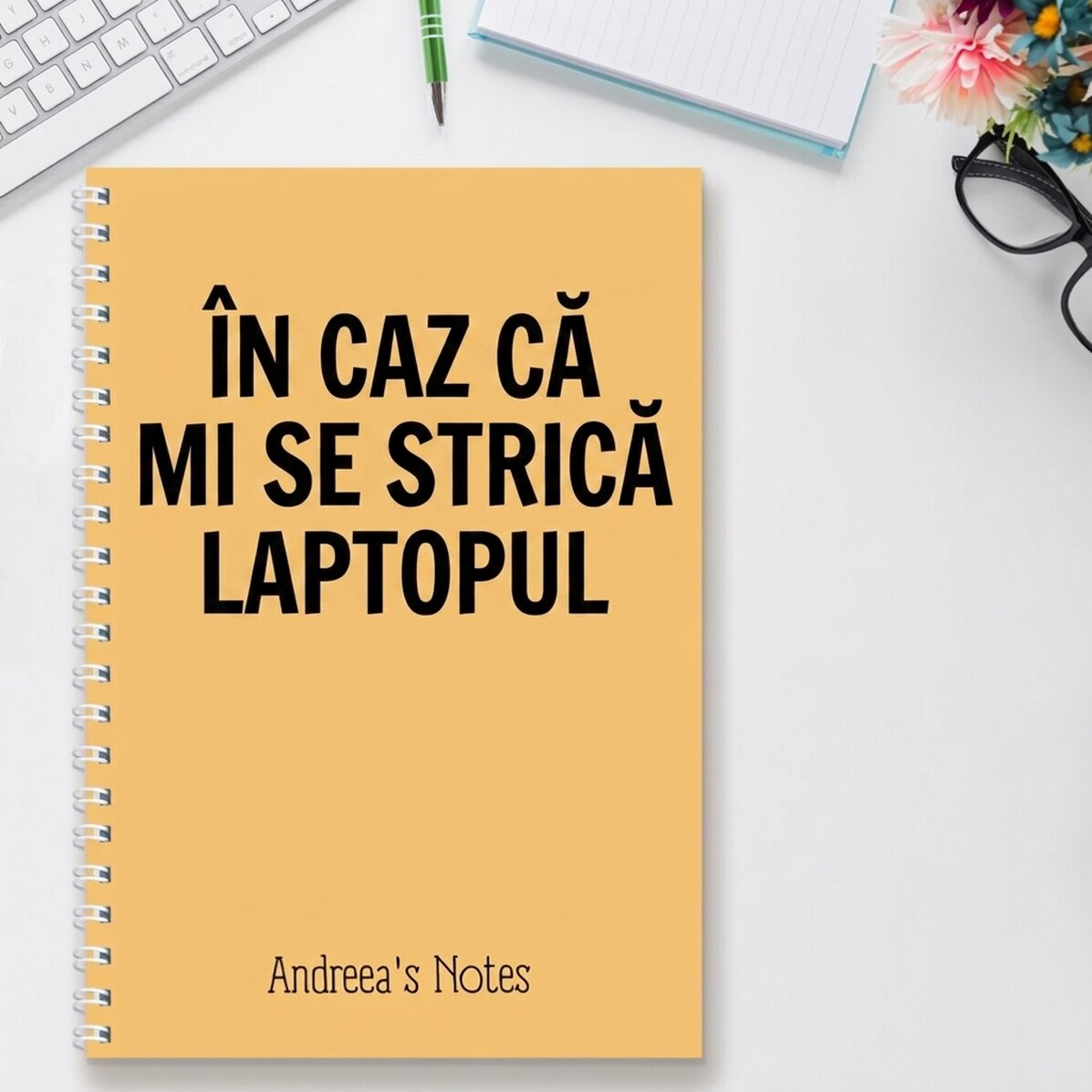 Gepersonaliseerde notebook met tekst - Broken Laptop