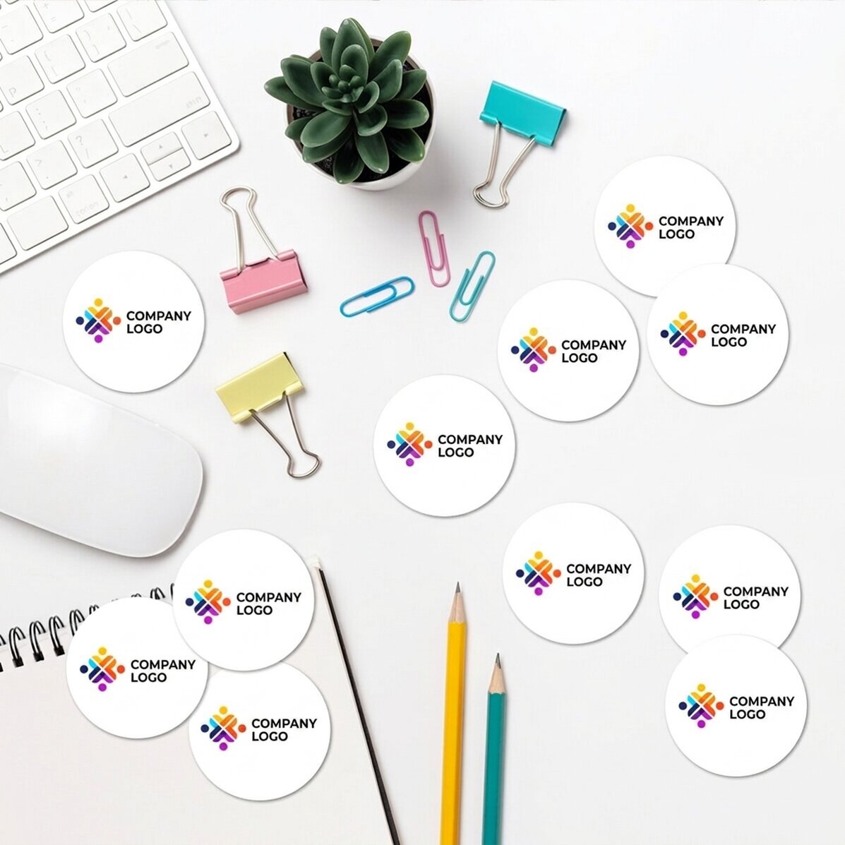 Set van 12 ronde stickers (zelfklevende etiketten) met een diameter van 5 cm, gepersonaliseerd met e