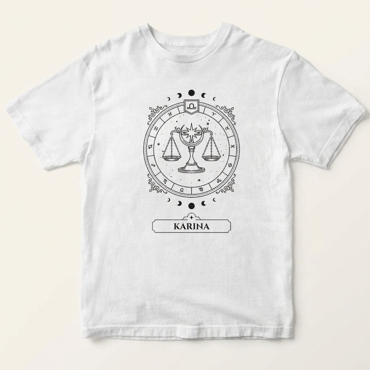 Katoenen T-shirt met naam en sterrenbeeld - Weegschaal