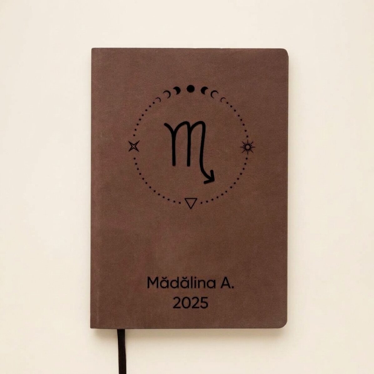 Gepersonaliseerde leren agenda met tekst en het sterrenbeeld Schorpioen