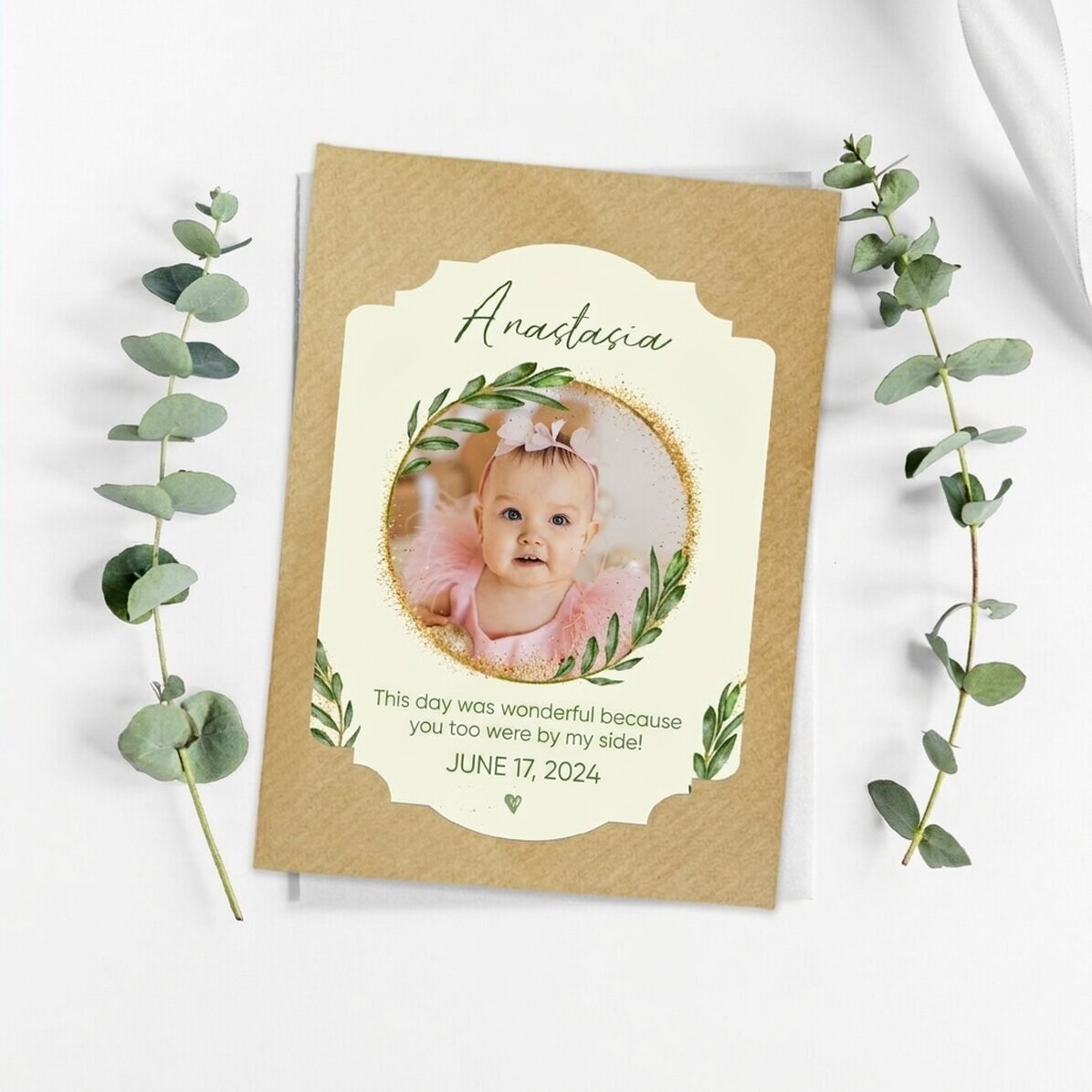 Gepersonaliseerd plantbaar aandenken voor de doop, met foto en tekst