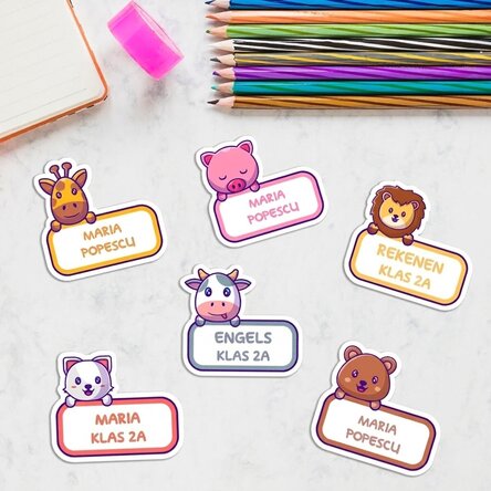 Set van 12 gepersonaliseerde stickers (zelfklevende etiketten) voor school - Beestjes