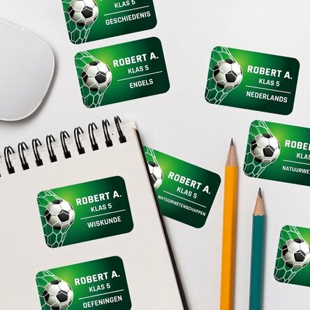 Set van 8 gepersonaliseerde stickers (zelfklevende etiketten) voor school - Voetbal