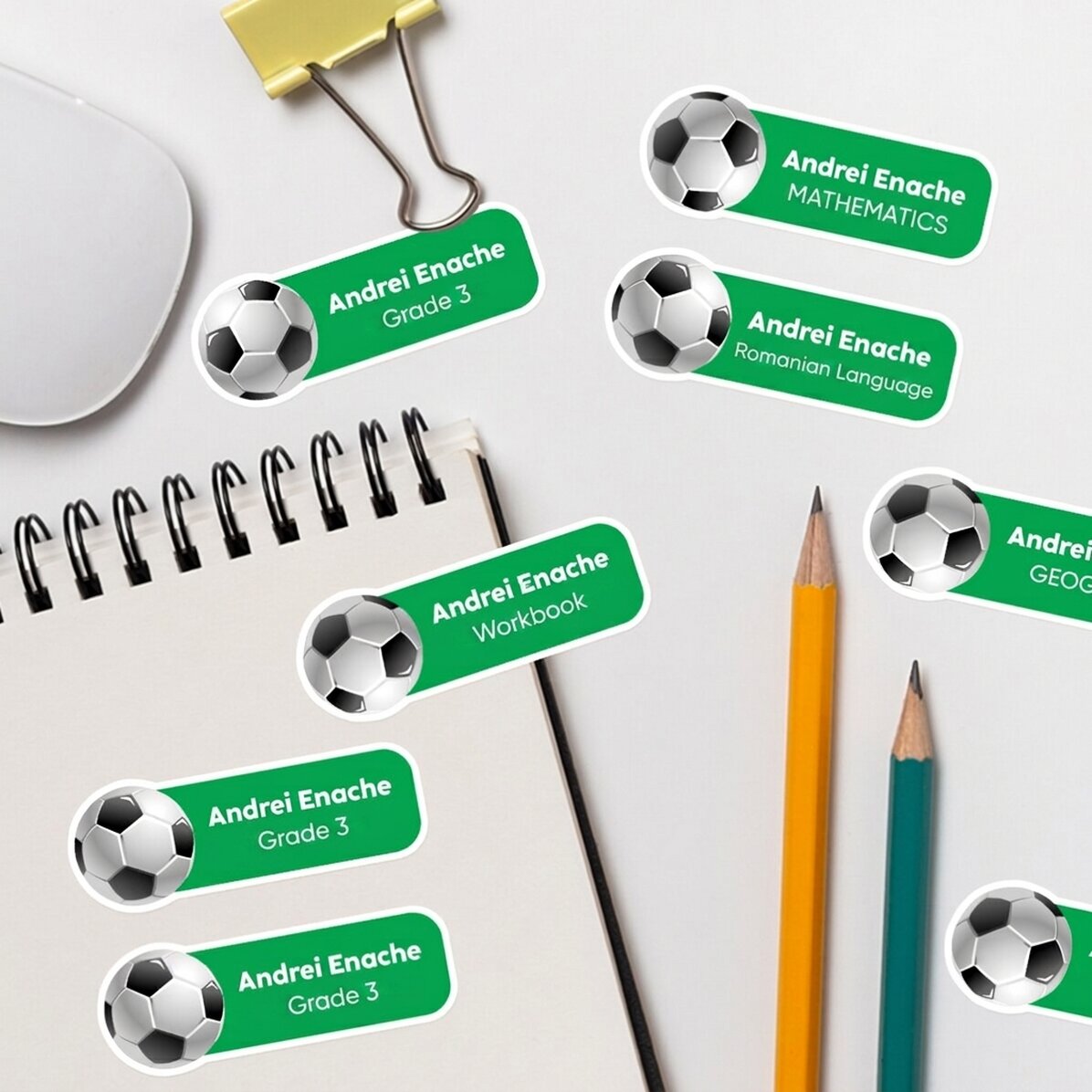 Set van 12 gepersonaliseerde stickers (zelfklevende etiketten) voor school - Sport