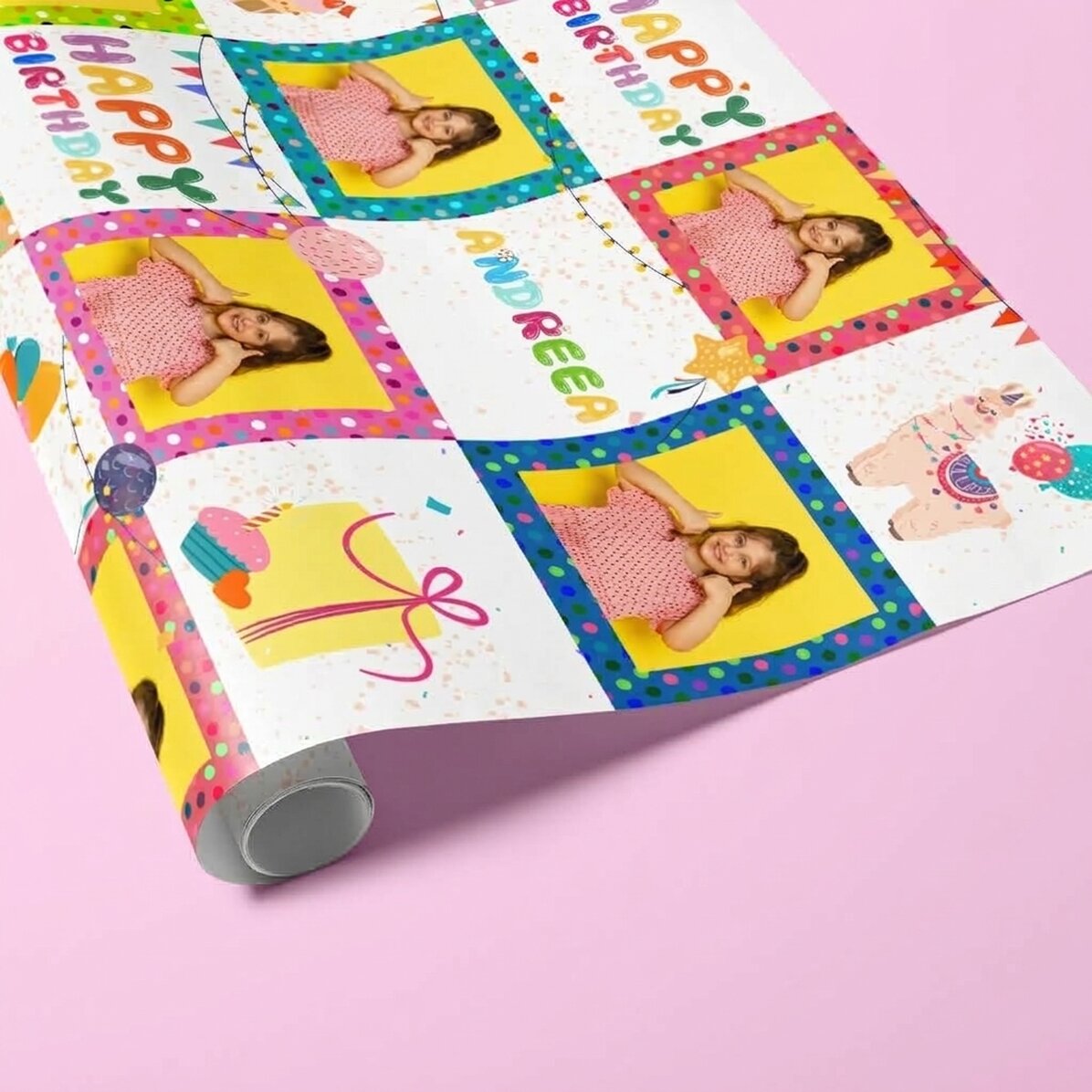 Gepersonaliseerd cadeaupapier met tekst en foto - Gelukkige verjaardag - Roze