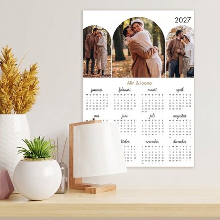 Gepersonaliseerde kalenderposter met 3 foto's en naam