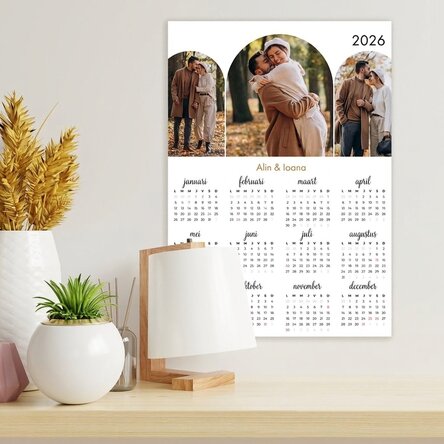 Gepersonaliseerde kalenderposter met 3 foto's en naam