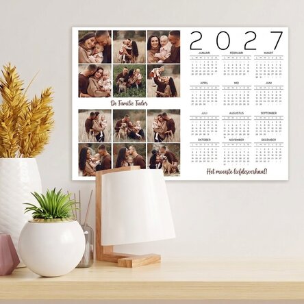 Gepersonaliseerde kalenderposter met 12 foto's en een boodschap