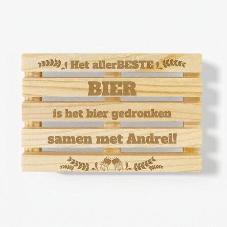 Bekerhouder in de vorm van een peddel, gepersonaliseerd met tekst - Het beste bier