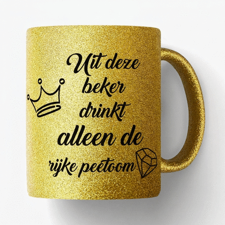 Gepersonaliseerde mok met een boodschap voor de peetouders