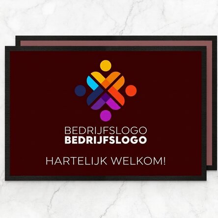 Op maat gemaakte deurmat met logo en tekst