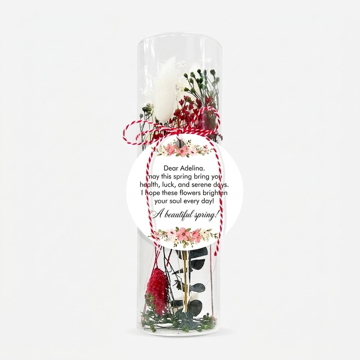 Martisor-sieraad van glas met geconserveerde bloemen, gepersonaliseerd met een boodschap