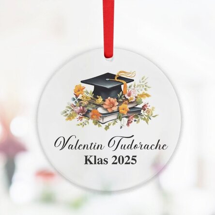 Op maat gemaakt rond ornament met afstudeertekst