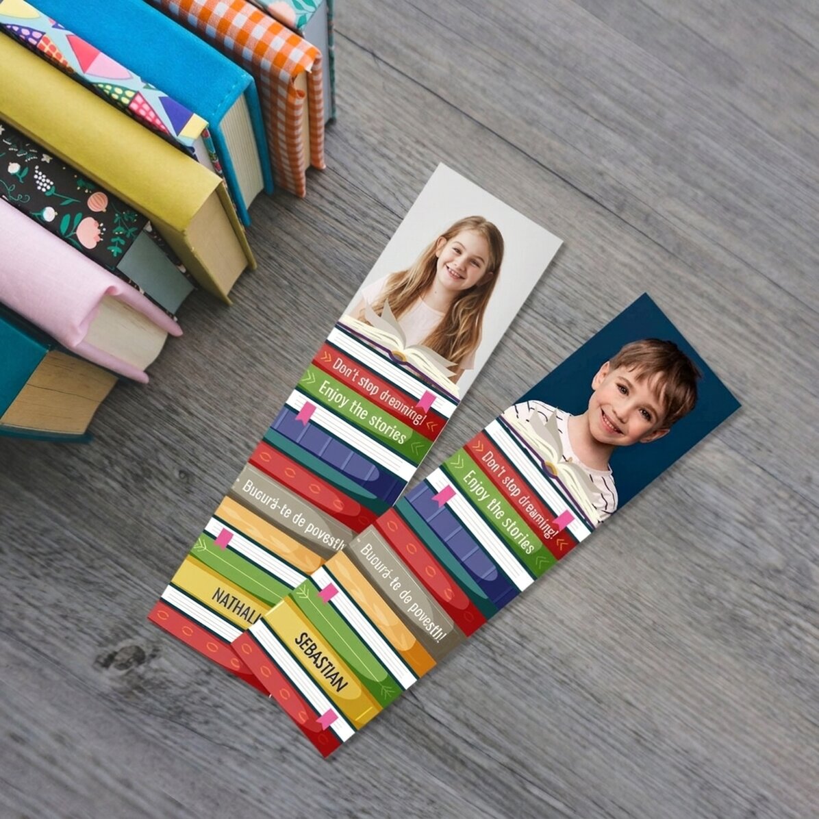 Gepersonaliseerde boekenlegger met foto en tekst - Boekenliefhebber
