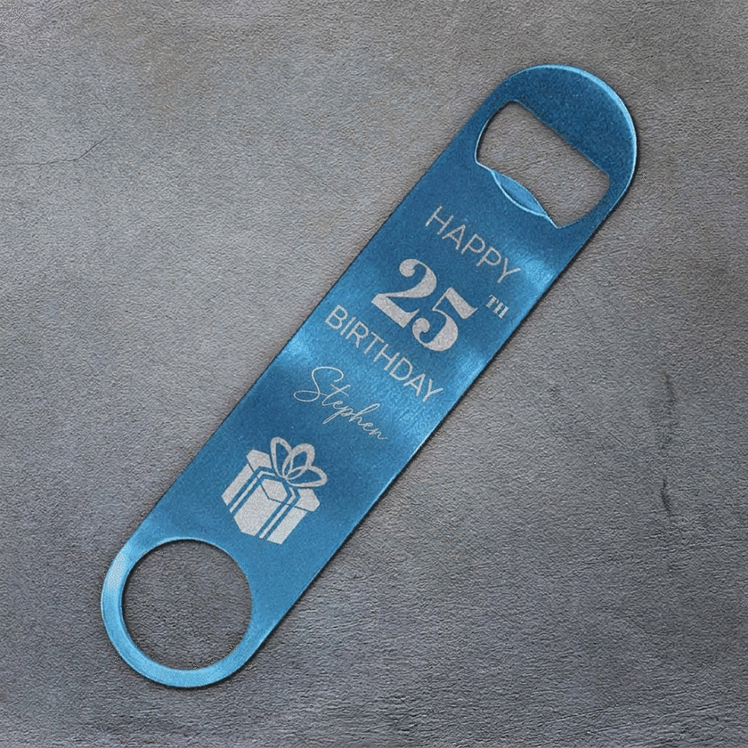 Gepersonaliseerde bieropener met tekst - Happy Birthday