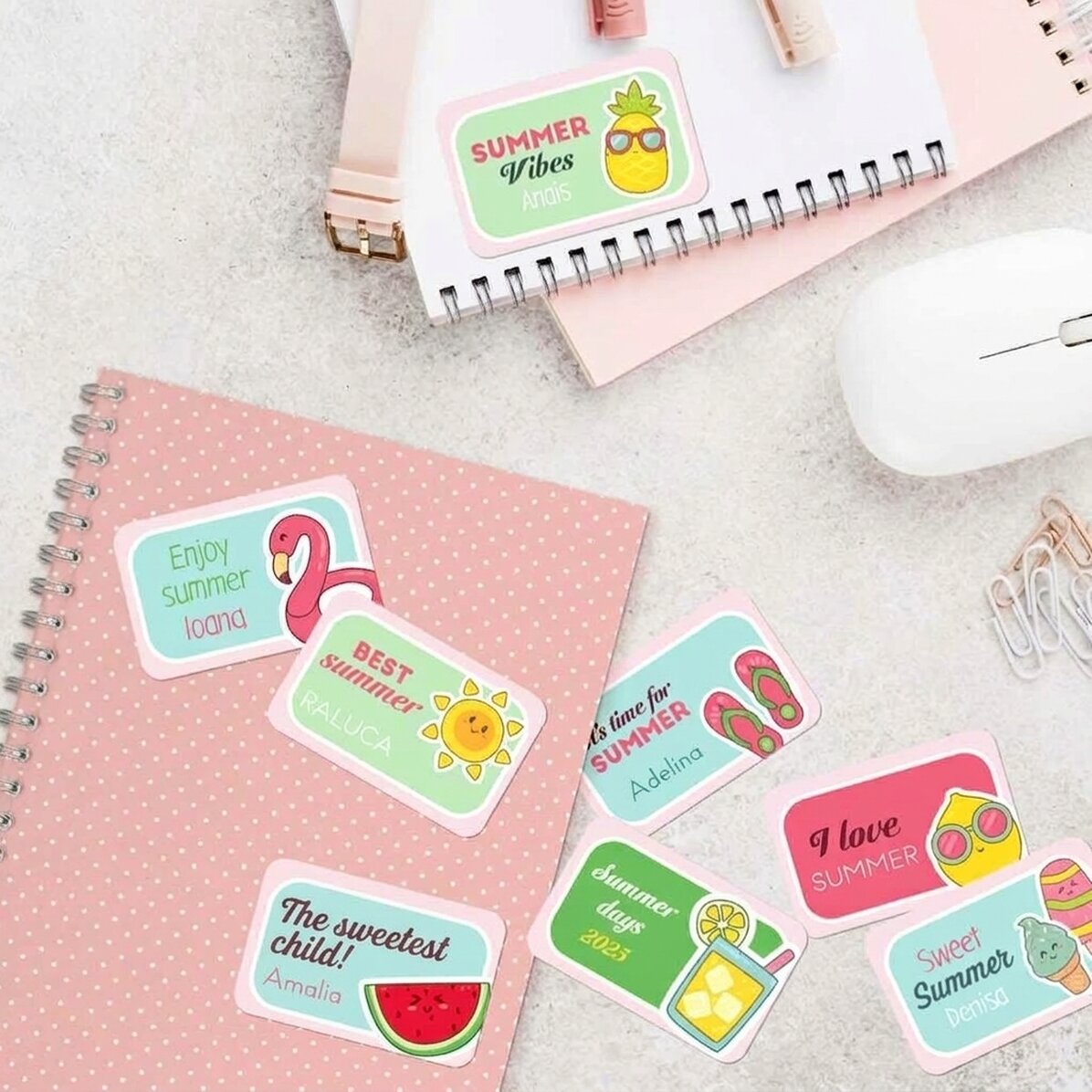 Set van 8 gepersonaliseerde stickers (zelfklevende etiketten) met tekst - Summer
