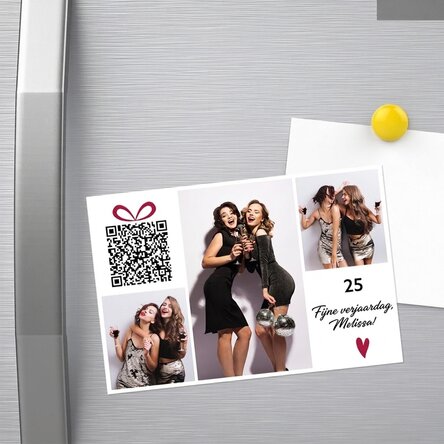Magnet van 15 x 10 cm, gepersonaliseerd met tekst, foto's en een QR-code – Happy birthday!