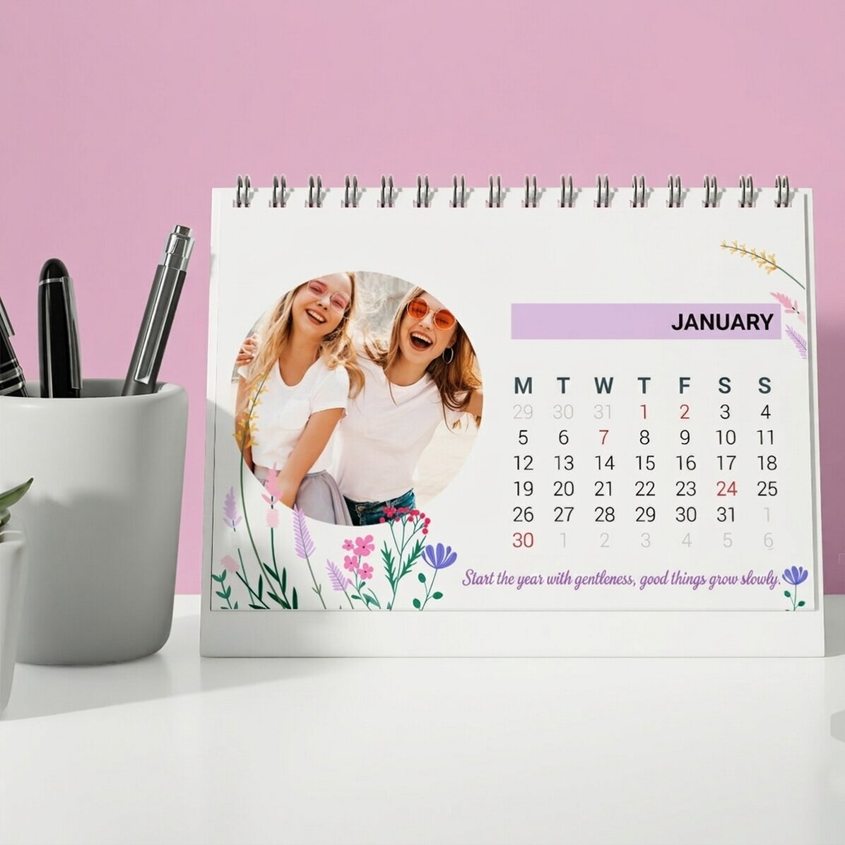Gepersonaliseerde bureaukalender met foto’s en tekst - Floral