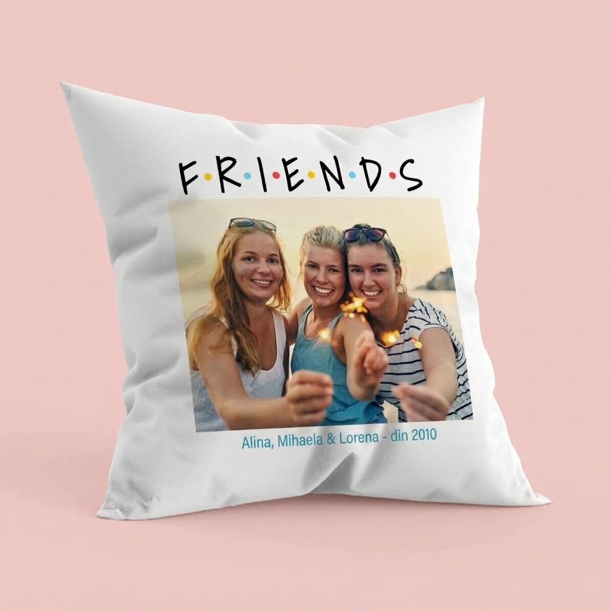 Gepersonaliseerd kussen met een foto en een boodschap - FRIENDS