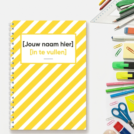 Notitieboekje met naam erop