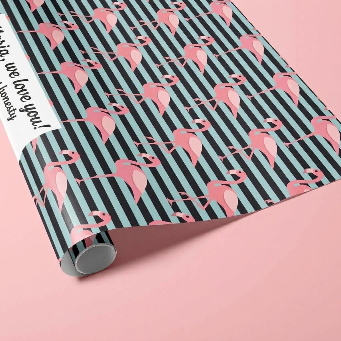Gepersonaliseerd cadeaupapier – flamingo-motief, met tekst in een kader