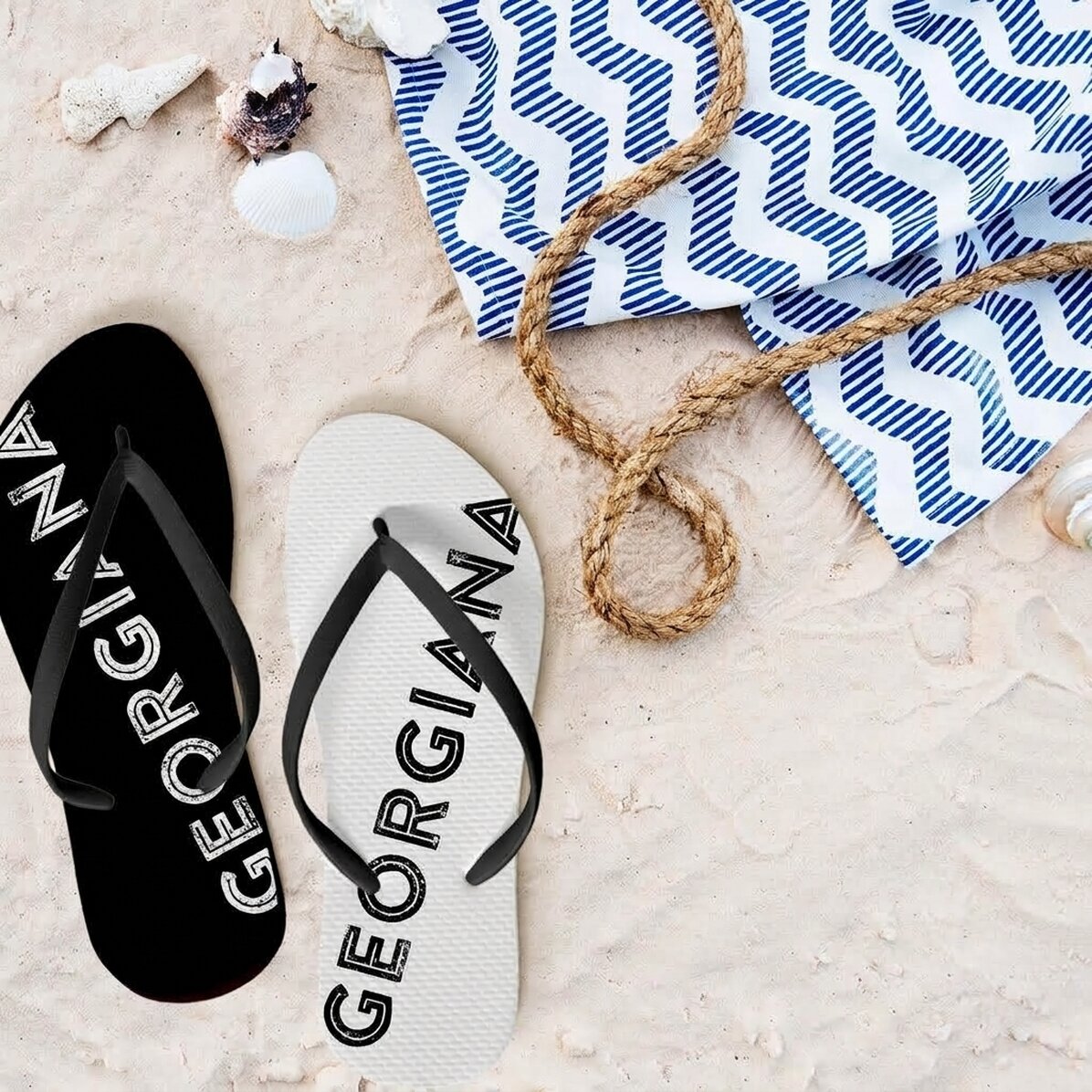 Op maat gemaakte slippers met tekst