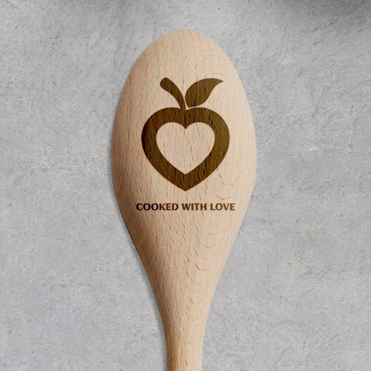 Gepersonaliseerde houten lepel - Cooked with love