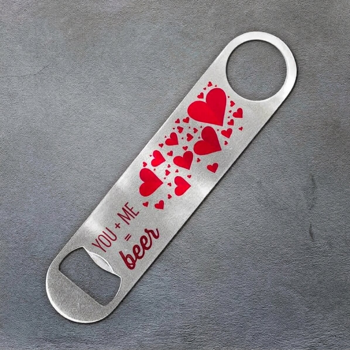 Gepersonaliseerde bieropener met tekst - You + Me = Beer