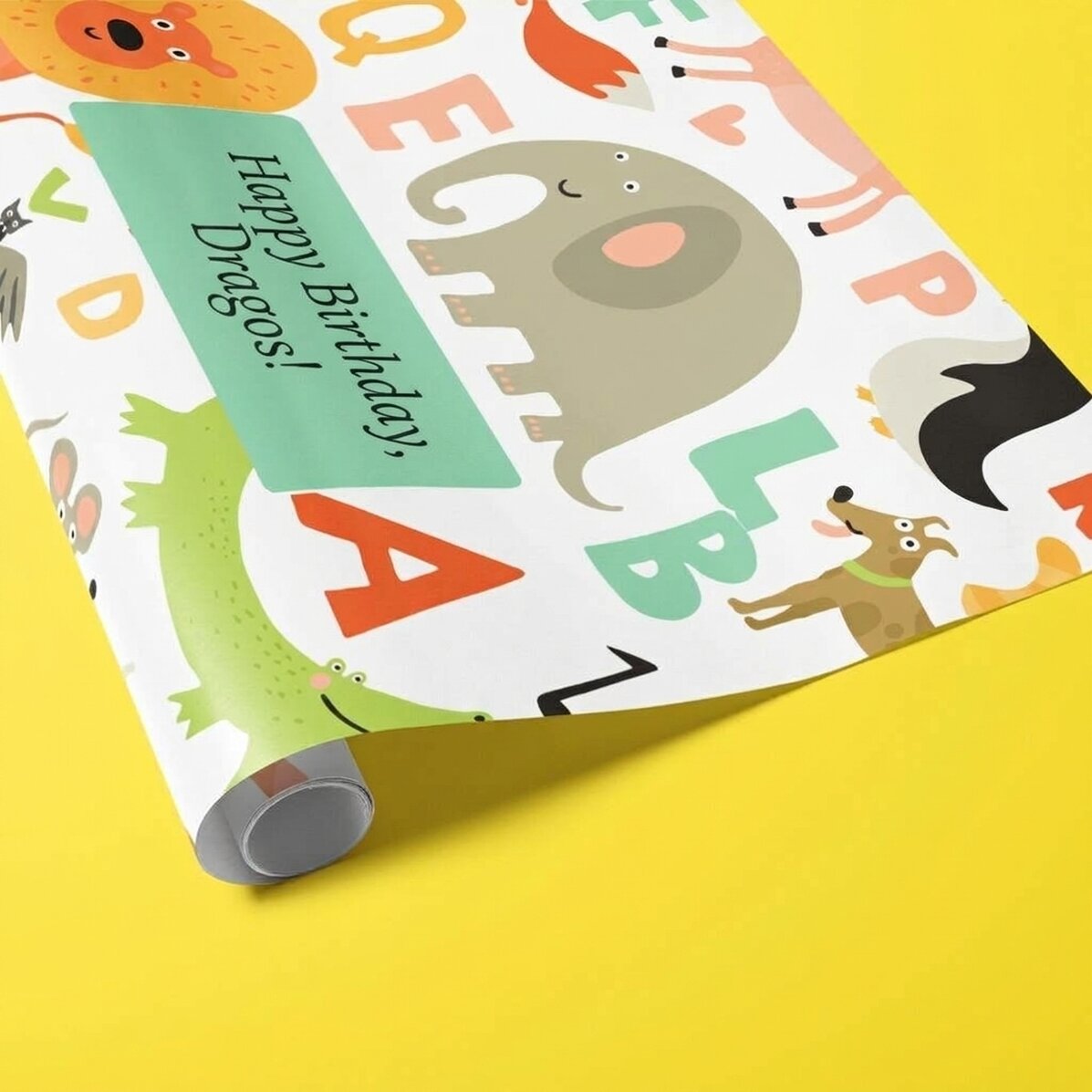 Gepersonaliseerd cadeaupapier met tekst - Dierentjes