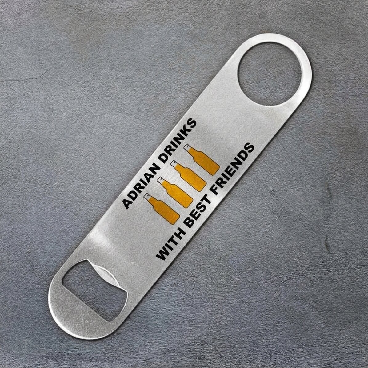 Gepersonaliseerde bieropener met tekst - Drink with best friends