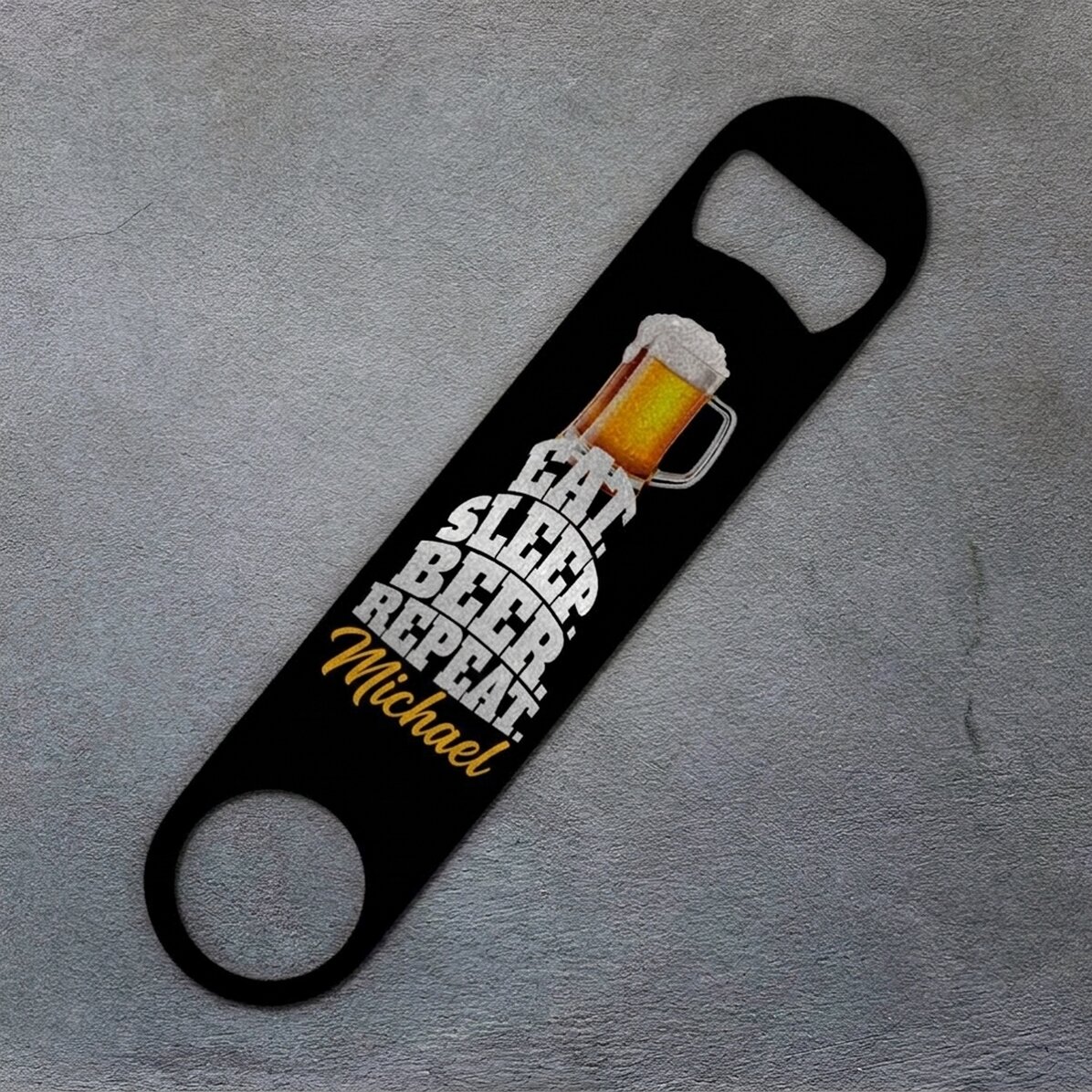 Gepersonaliseerde bieropener met tekst - Eat. Sleep. Beer. Repeat