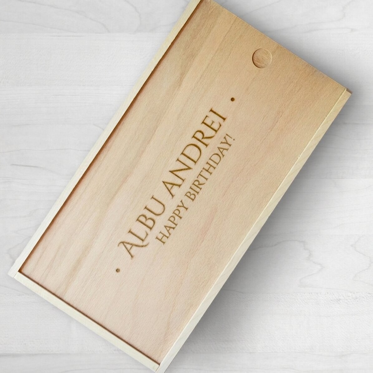 Gepersonaliseerde houten geschenkdoos met naam en tekst
