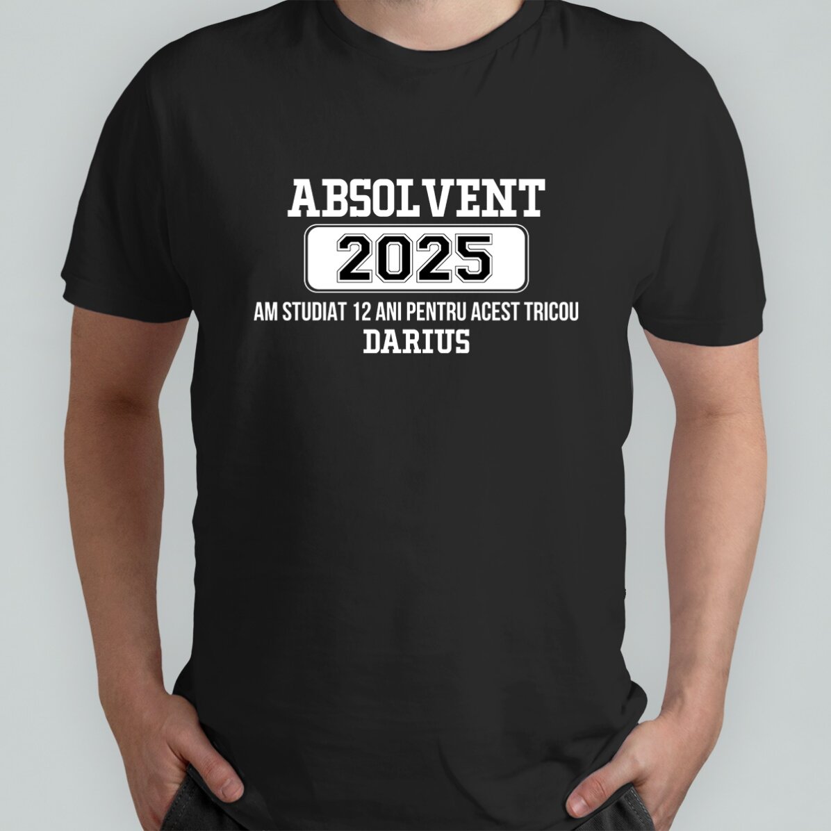 Katoenen T-shirt met gepersonaliseerde tekst - Ik heb 12 jaar gestudeerd