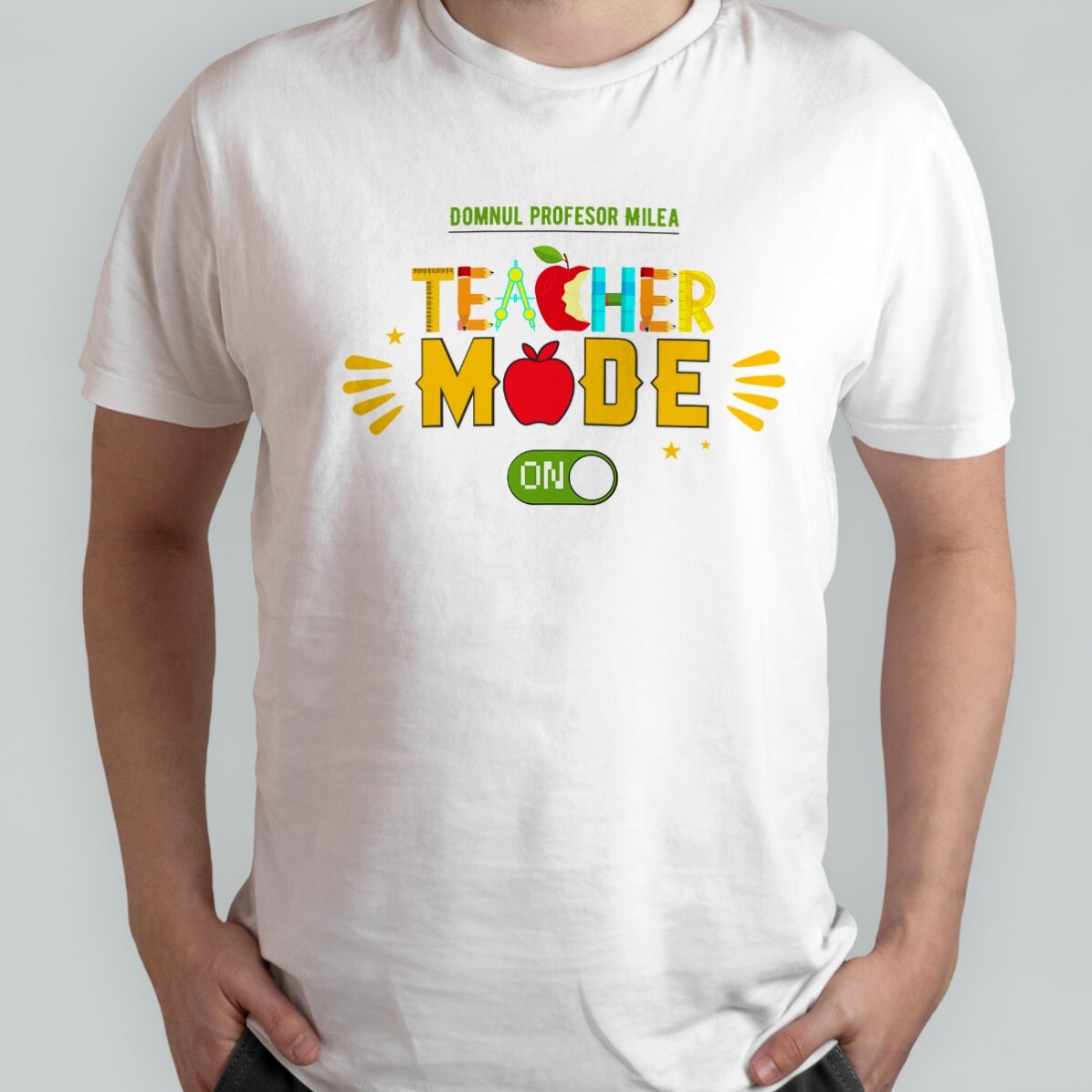 Katoenen T-shirt met gepersonaliseerde tekst - Teacher mode on