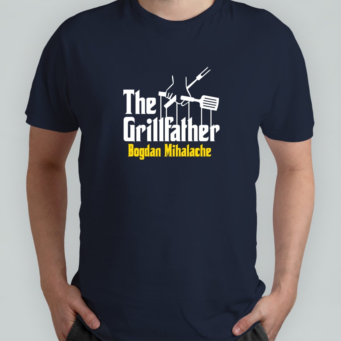 Katoenen T-shirt met gepersonaliseerde tekst - The grillfather